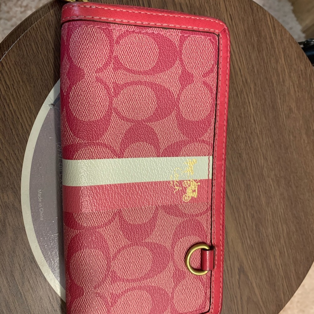 Coach wallet